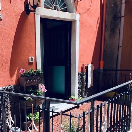 Appartamento Solosolemare 韦内雷港 外观 照片