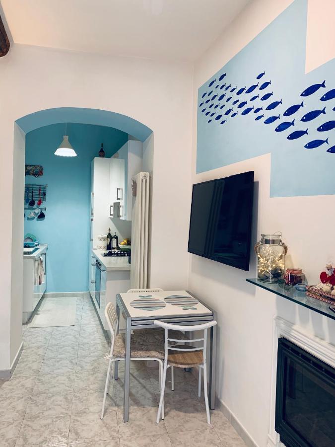 Appartamento Solosolemare 韦内雷港 外观 照片
